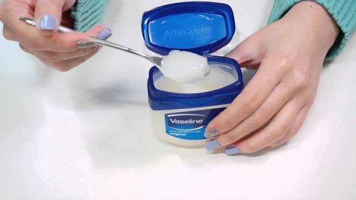 sap-duong-am-vaseline-100ml